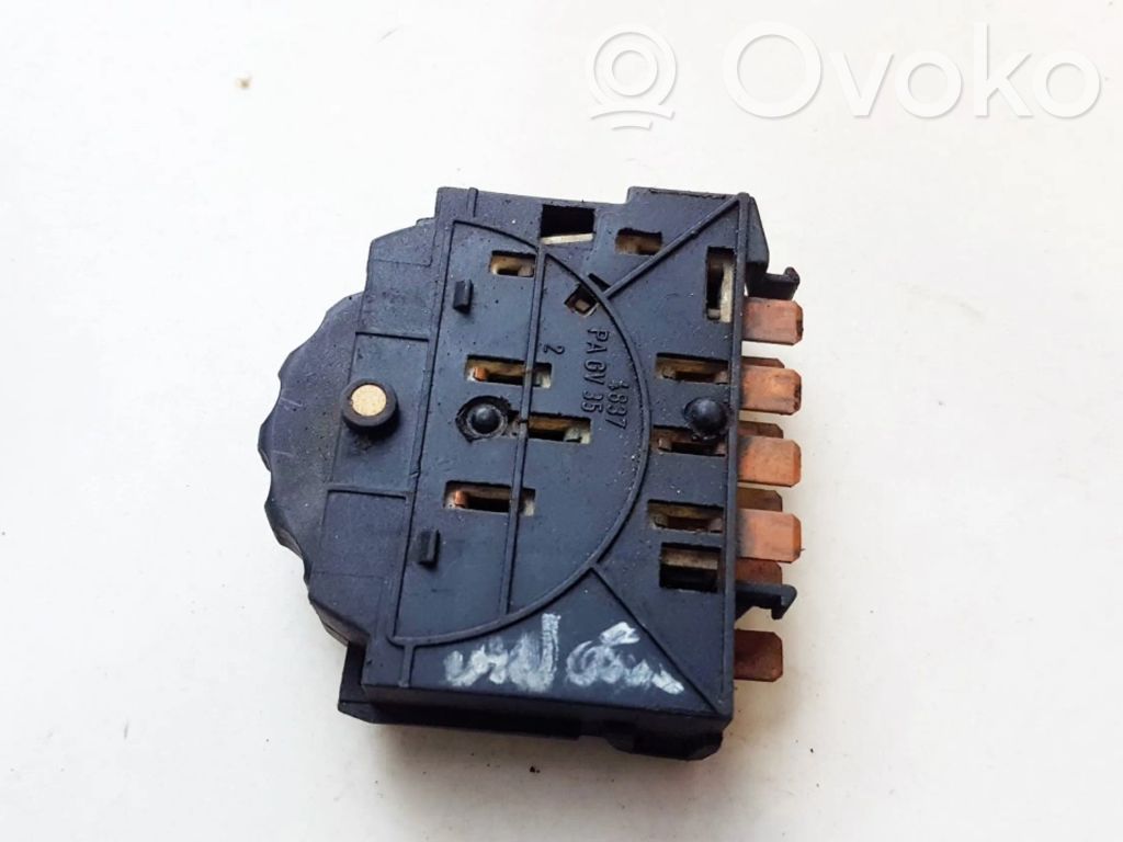 Opel Vectra A Headlight level height control switch 