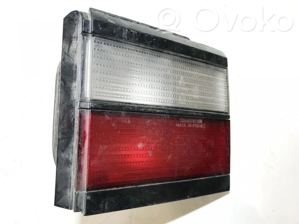 Volkswagen PASSAT B3 Takaluukun takavalot 