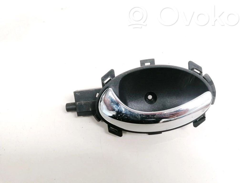 Rear door interior handle