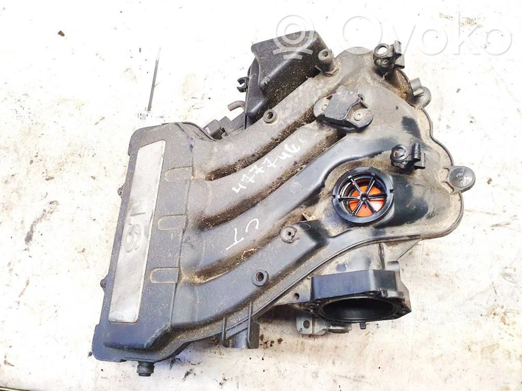 Volkswagen Golf VI Collettore di aspirazione 