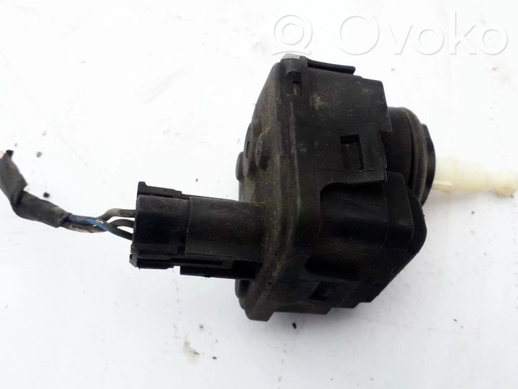 Volvo S40, V40 Motor reglare nivel far