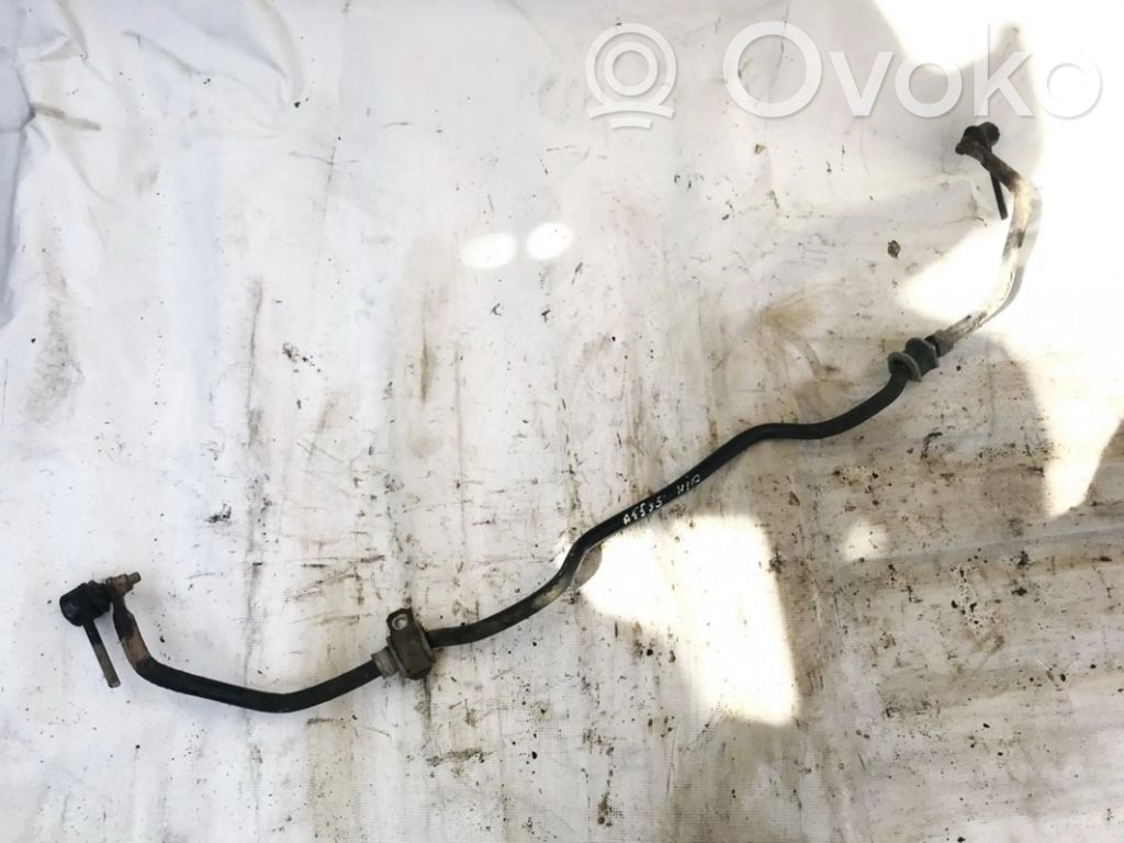 Barra estabilizadora delantera