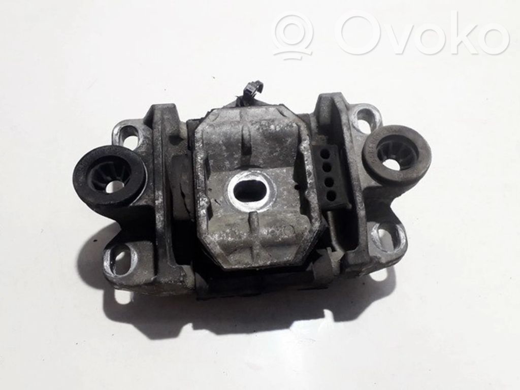 Ford Mondeo Mk III Supporto di montaggio del motore 