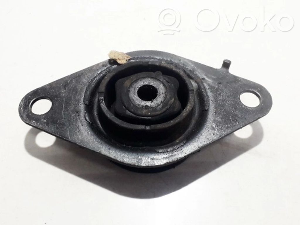Renault Laguna I Engine mount bracket 