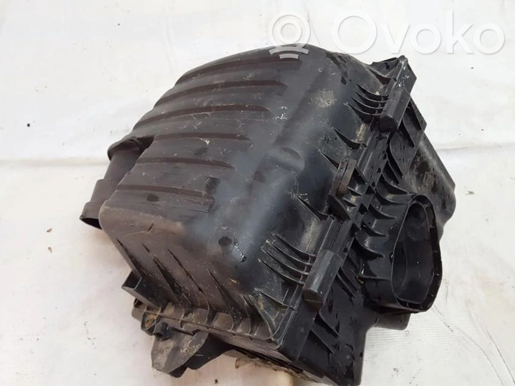 Air filter box   7M3129607A,7M3129607A