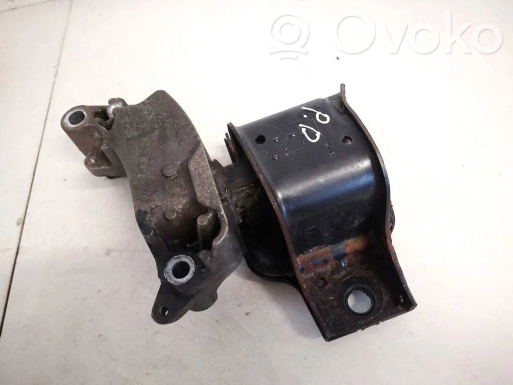 Nissan Qashqai Wspornik / Mocowanie silnika 