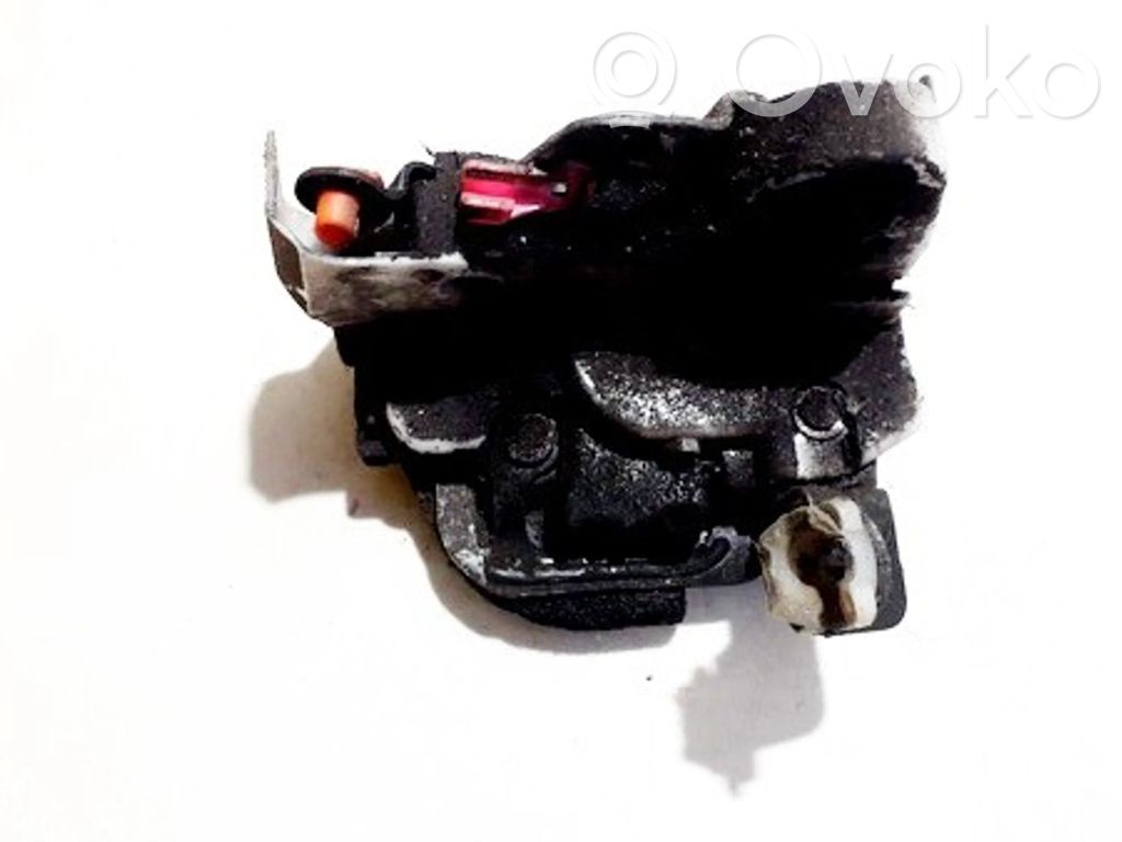 Nissan Primera Serratura portiera posteriore 