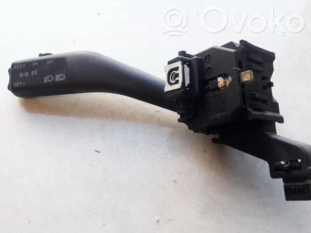 Volkswagen Touran I Leva indicatori
