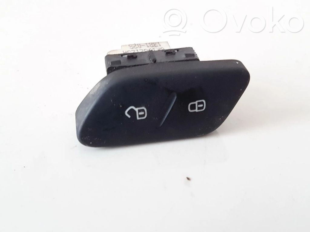 Volkswagen Cross Polo Interruttore a pulsante della chiusura centralizzata
