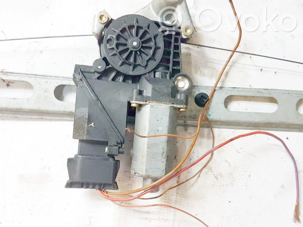 Mercedes-Benz A W168 Motor macara geam ușă spate 