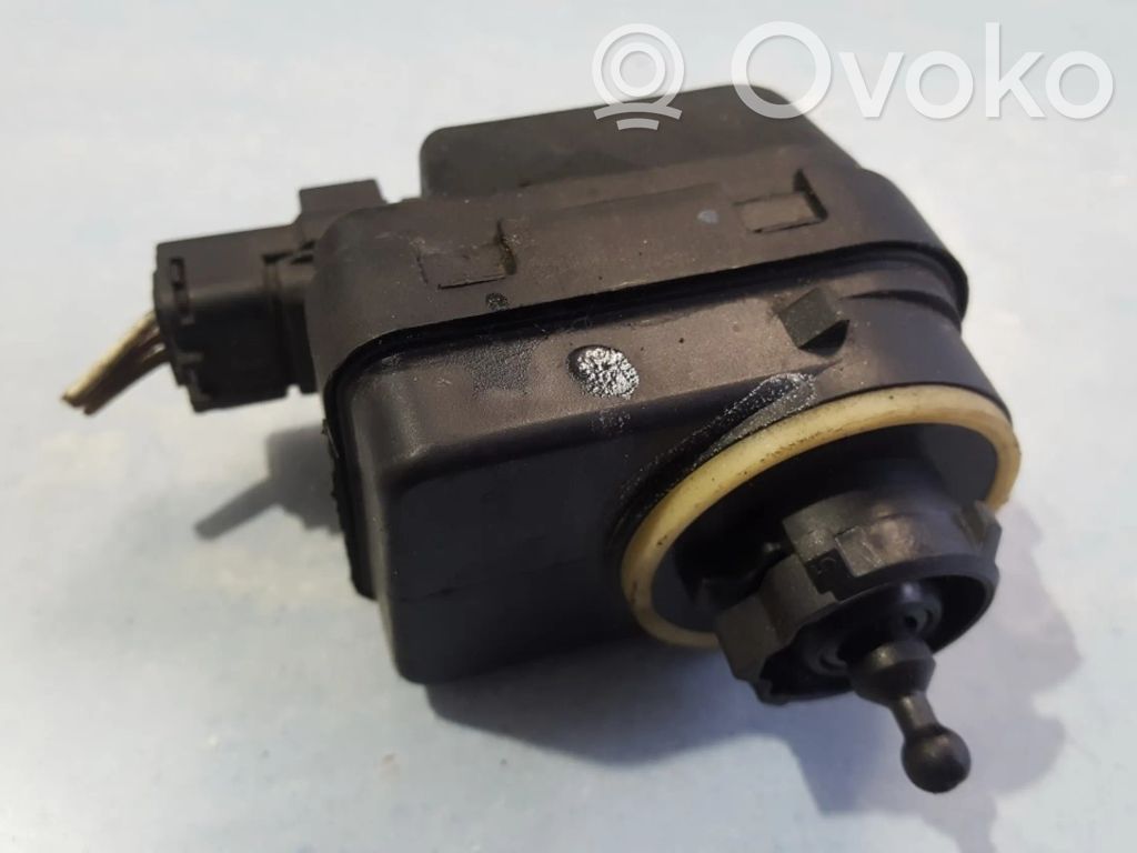 Peugeot 306 Moteur de réglage du niveau des phares