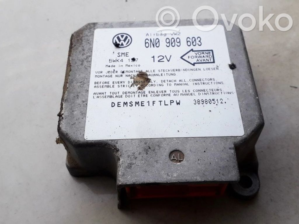Volkswagen Golf III Unitate/modul de comandă airbaguri 
