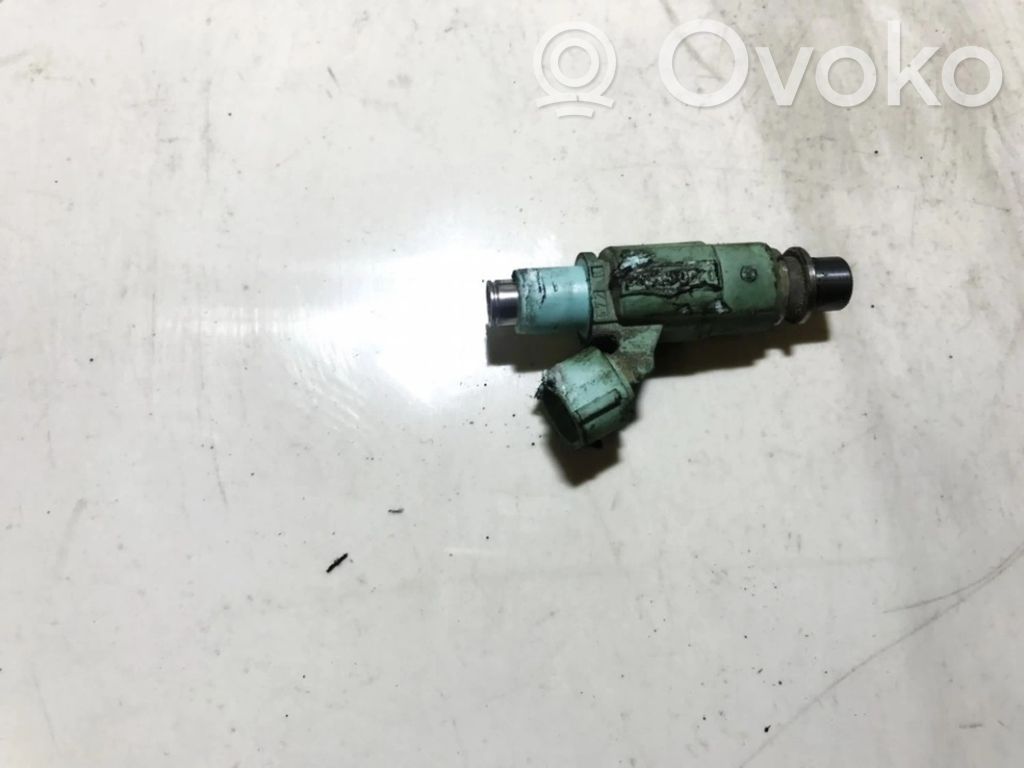 Mitsubishi Carisma Wtryskiwacz paliwa 