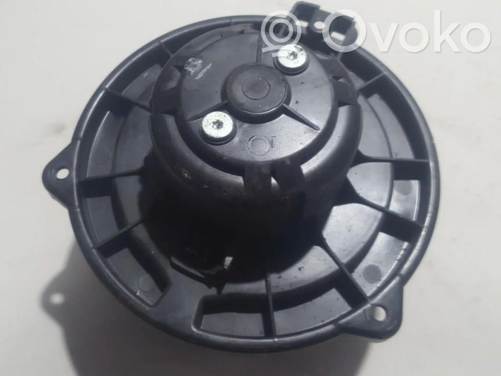 Toyota Avensis T250 Ventola riscaldamento/ventilatore abitacolo