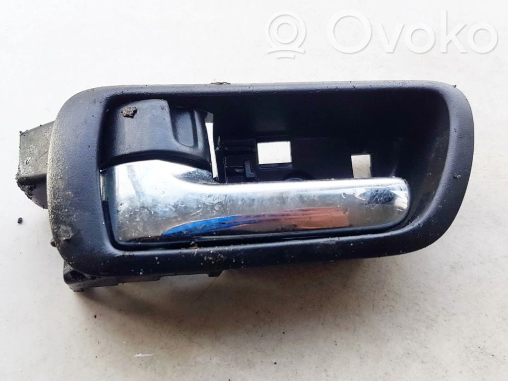 Toyota Corolla Verso AR10 Maniglia interna per portiera posteriore