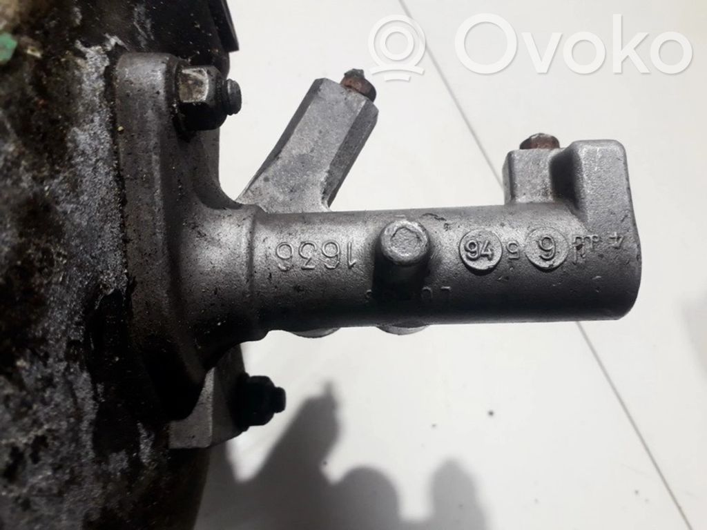 Opel Omega B1 Cilindro del sistema frenante 