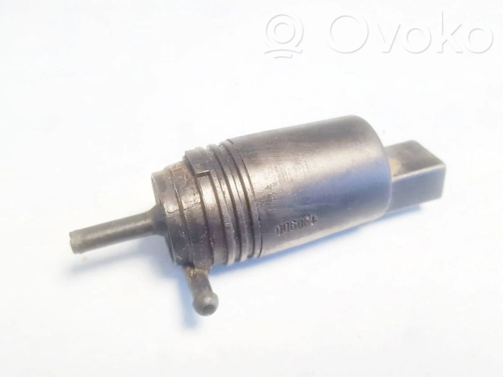 BMW 5 E39 Pompa lavavetri parabrezza/vetro frontale