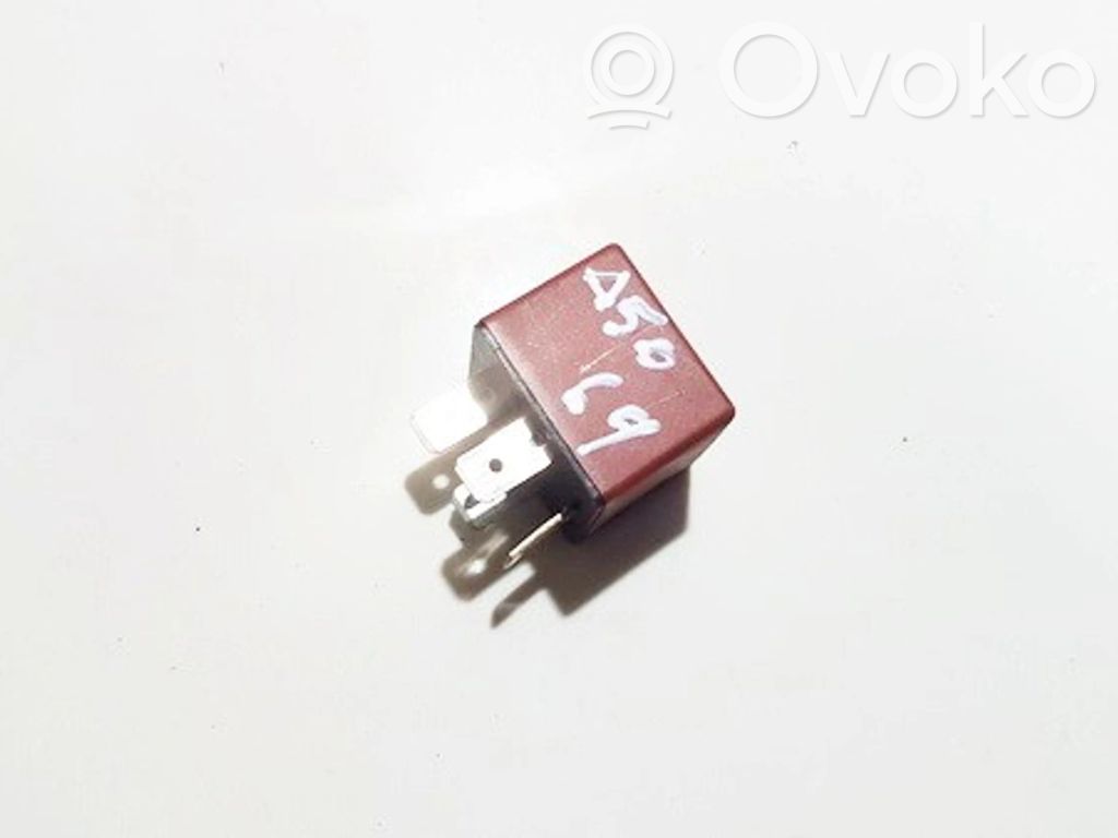 Alte relee   12V25A03612,12V25A03612