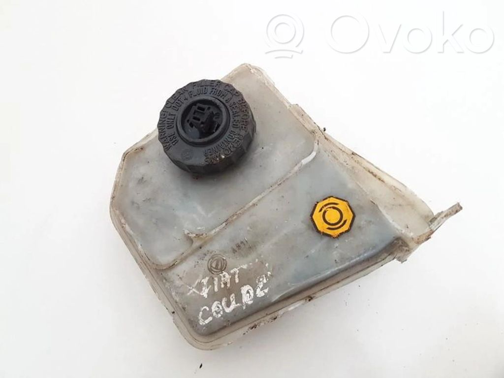 Fiat Coupe Brake fluid reservoir 