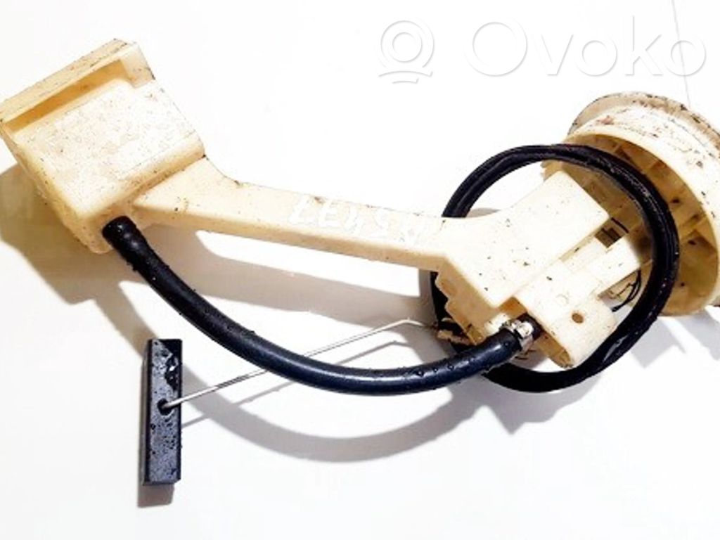 Volkswagen PASSAT B5 Sensore di livello del carburante