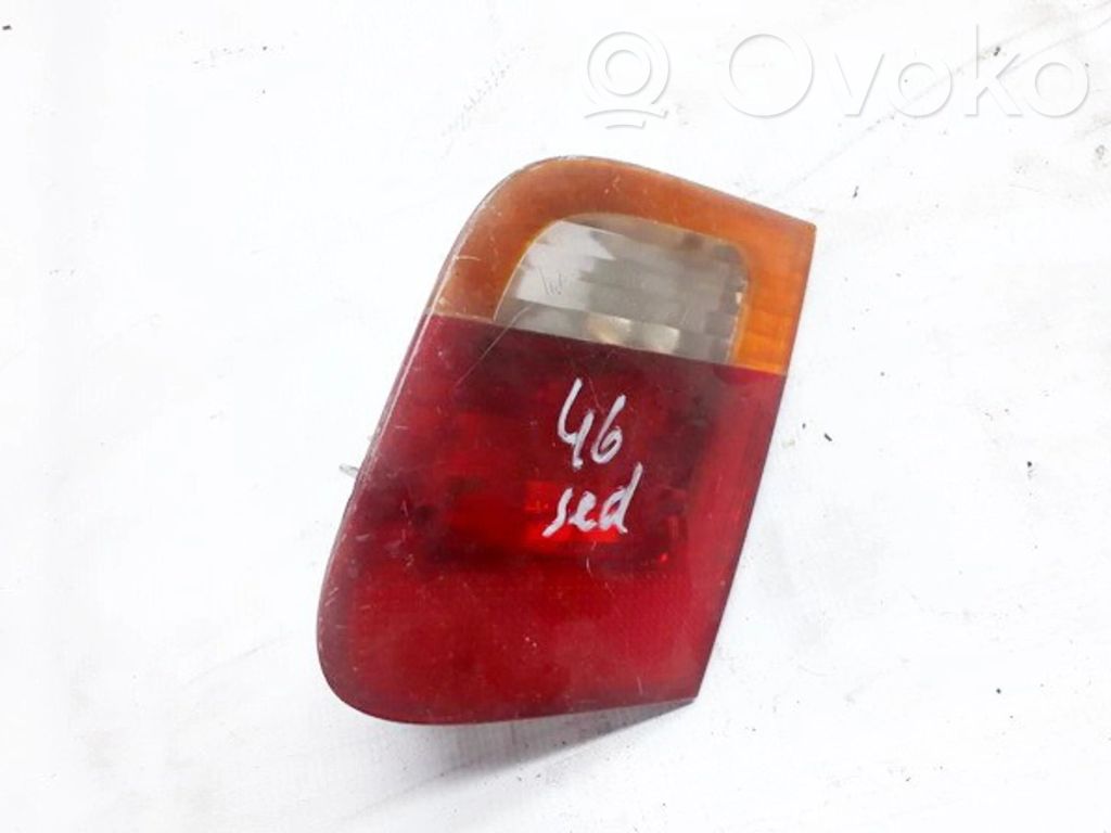 Tailgate rear/tail lights   6907946,388512,388512,6907946