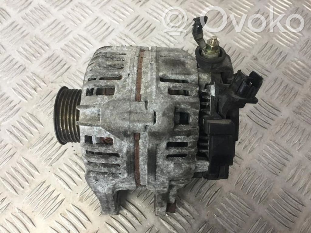 Toyota Corolla E120 E130 Ģenerators 