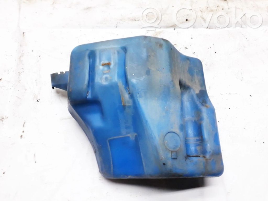 Volkswagen PASSAT B3 Serbatoio/vaschetta liquido lavavetri parabrezza