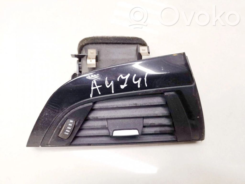 BMW 1 F20 F21 Rejilla de ventilación central del panel 
