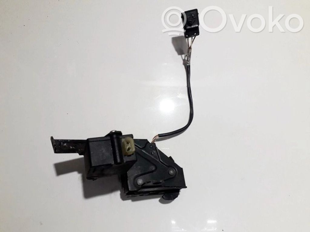 BMW 5 E39 Încuietoare portbagaj 