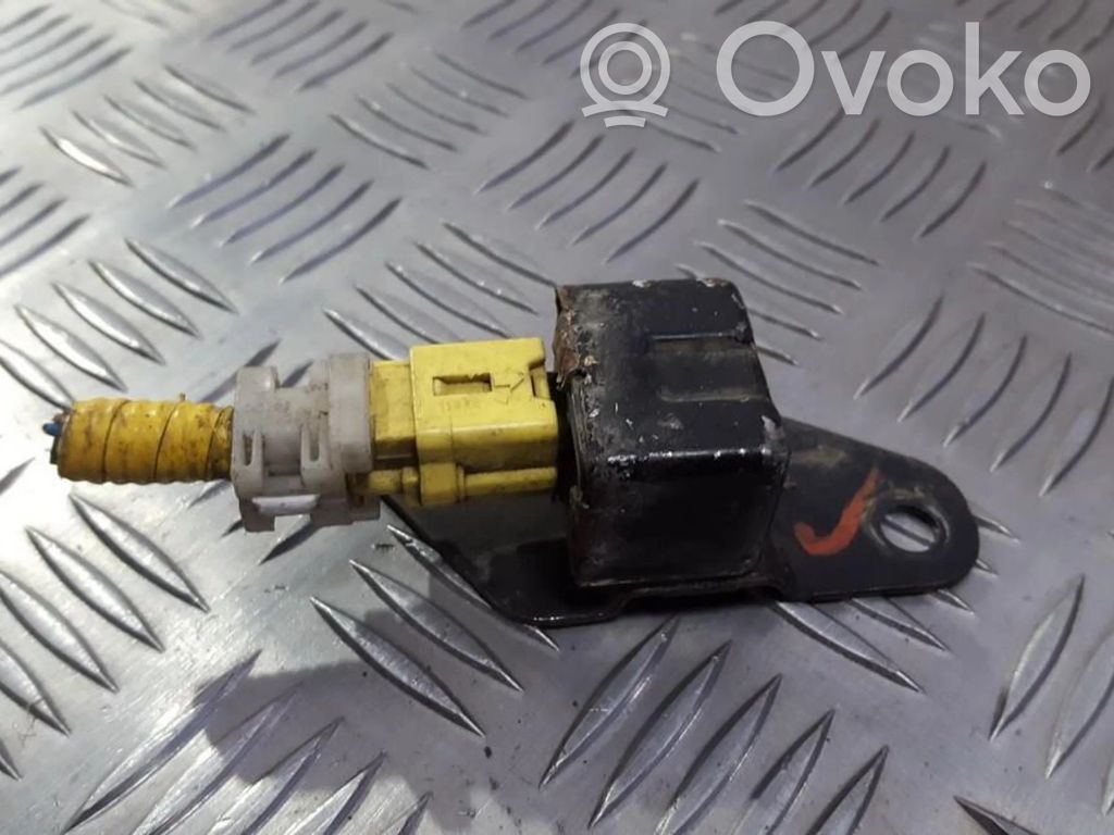 Subaru Legacy Airbagsensor Crashsensor Drucksensor 