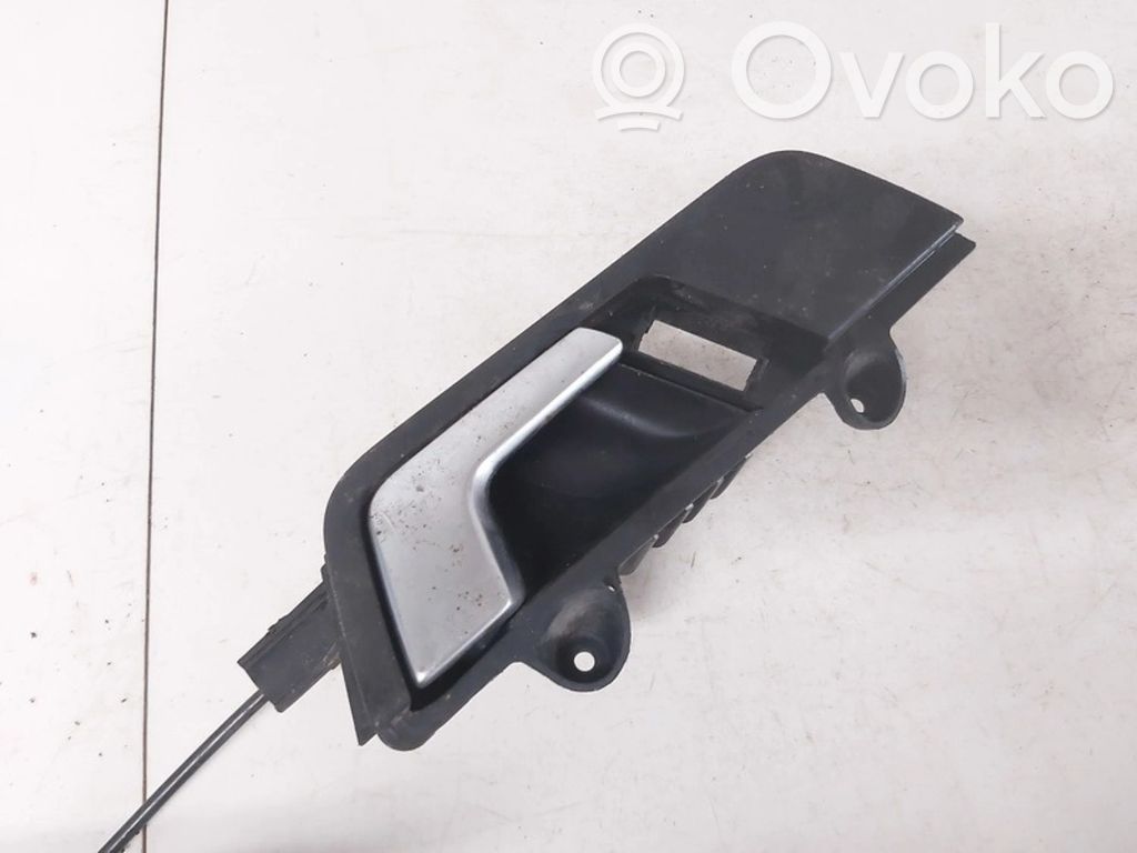 Manecilla interna puerta delantera   8E2837020F,8E2837020F