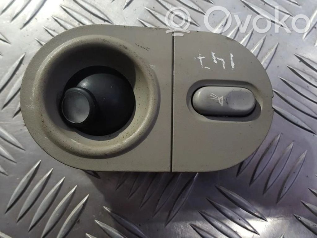 Luz del asiento delantero   1461,77008,1461,77008
