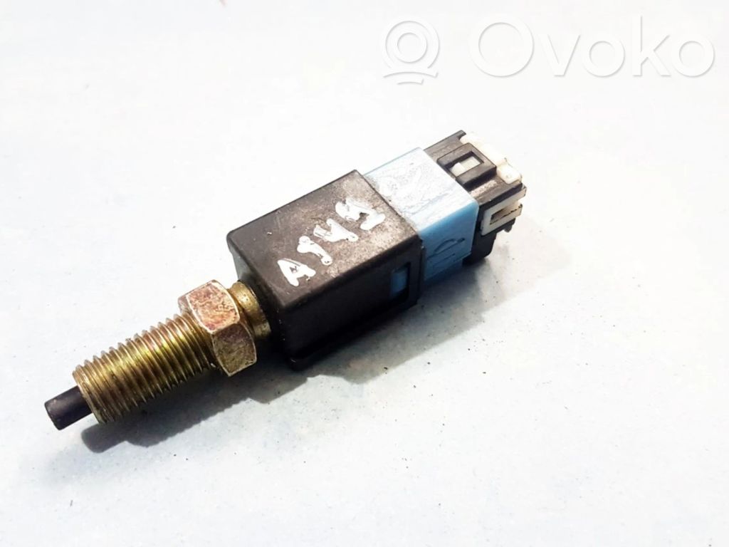 Interruptor sensor del pedal de freno