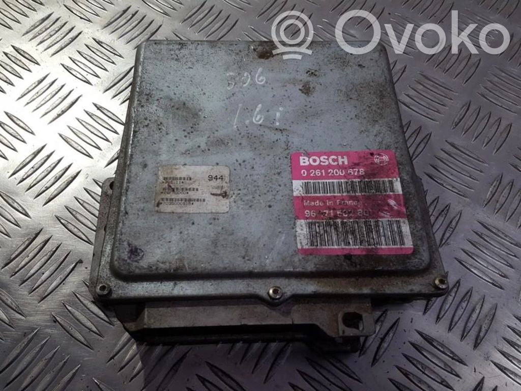 Peugeot 306 Moottorin ohjainlaite/moduuli 