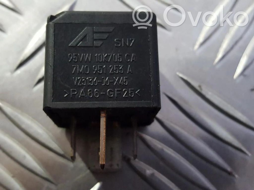 Volkswagen Golf IV Alte relee