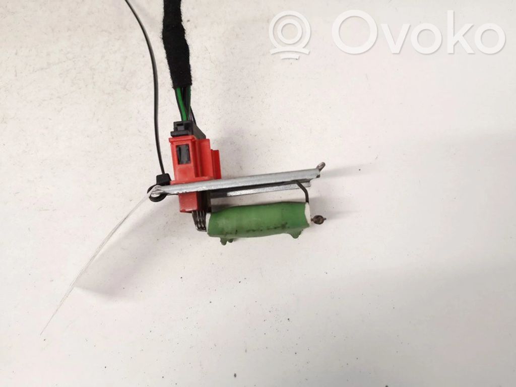 Motor aerotermă/rezistor ventilator   8D0959263,8D0959263