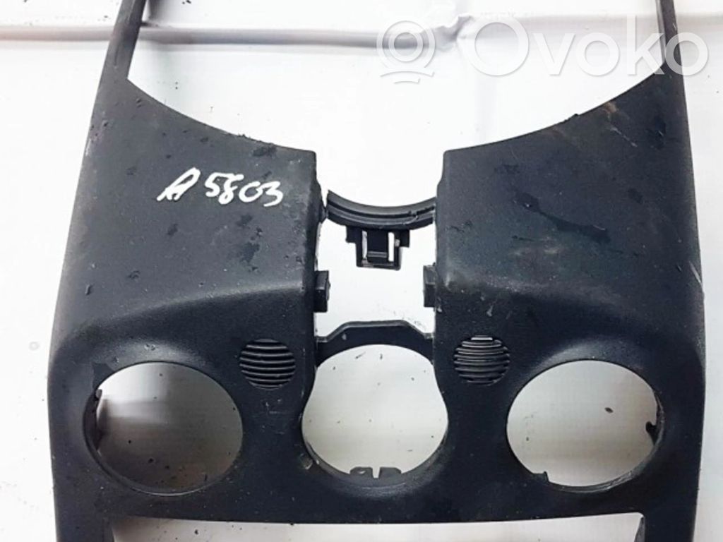 Mitsubishi Colt Altra parte interiore 