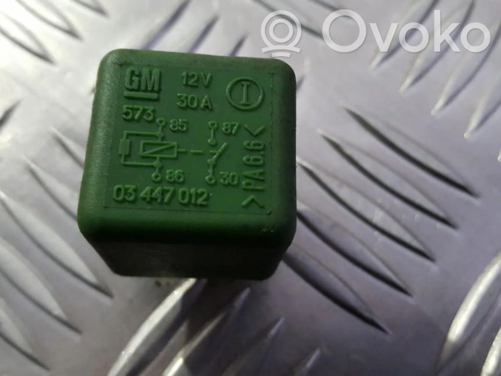 Otros relés   03447012,12V30A573,03447012,12V30A573