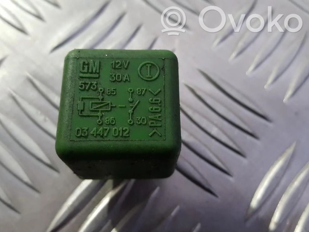 Otros relés   03447012,12V30A573,03447012,12V30A573