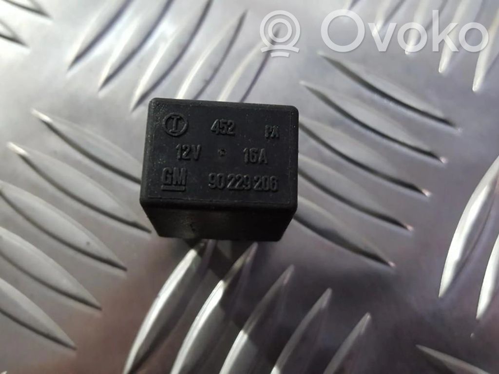 Autres relais   GM90229206,90229206,90229206,GM90229206