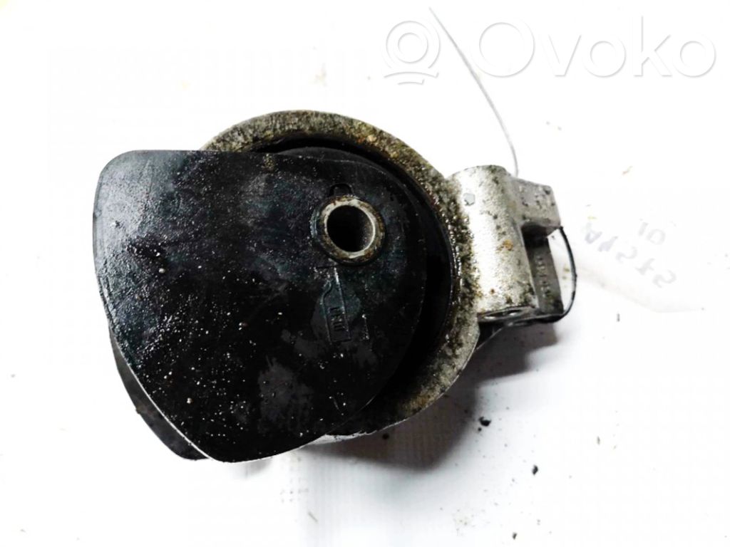 Moottorin kiinnikekorvake   3318030,3318030