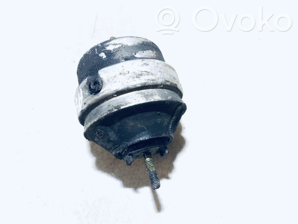 Engine mount bracket   8B0199382AE,8D0199379AG,8B0199382AE,8D0199379AG,8D0199382AE