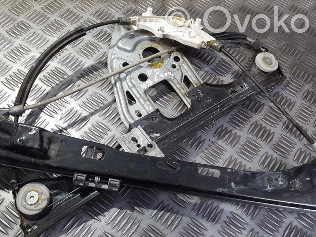 Mercedes-Benz C W203 Regulador con motor de la ventanilla de la puerta corredera
