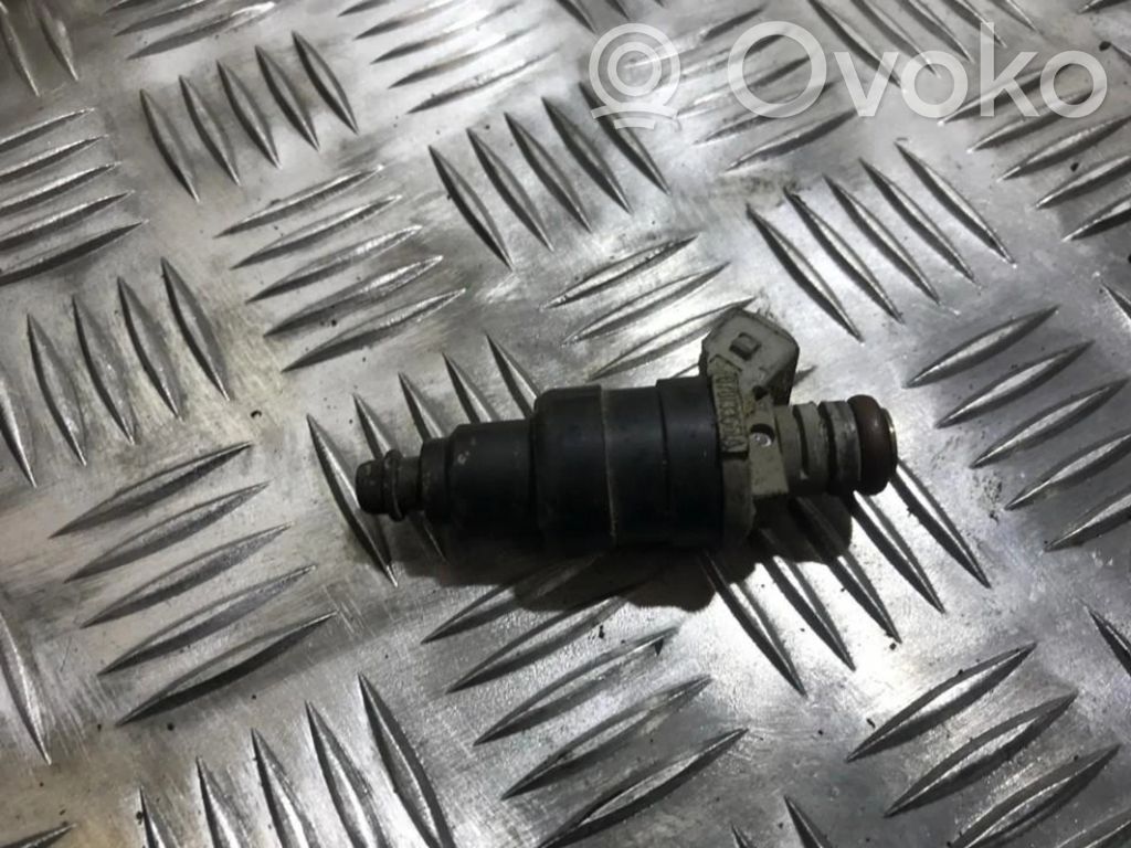 Inyector de combustible   078133551A,078133551A