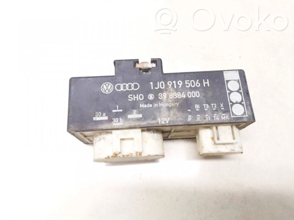 Volkswagen Golf IV Releu ventilator lichid răcire 