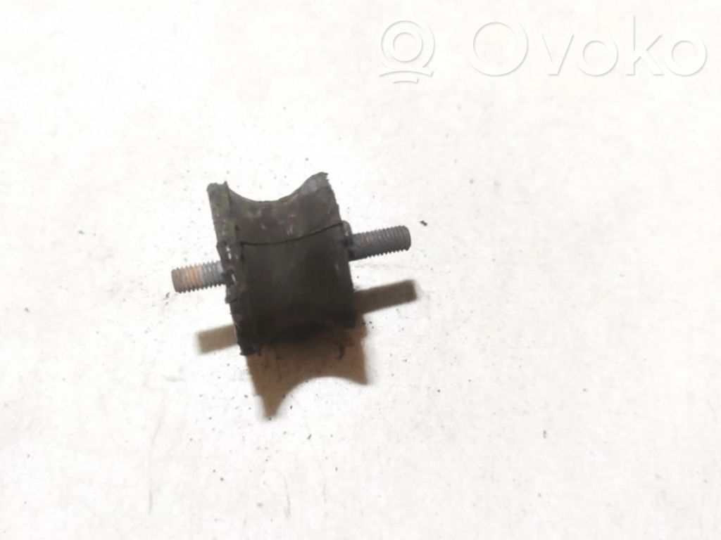 BMW 3 E46 Engine mount bracket 