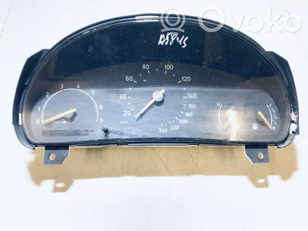 Saab 9-5 Speedometer (instrument cluster) 