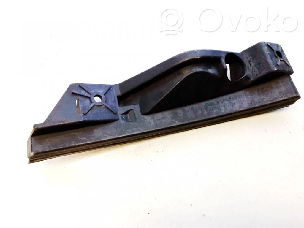 Volkswagen Touran I Support de montage de pare-chocs avant