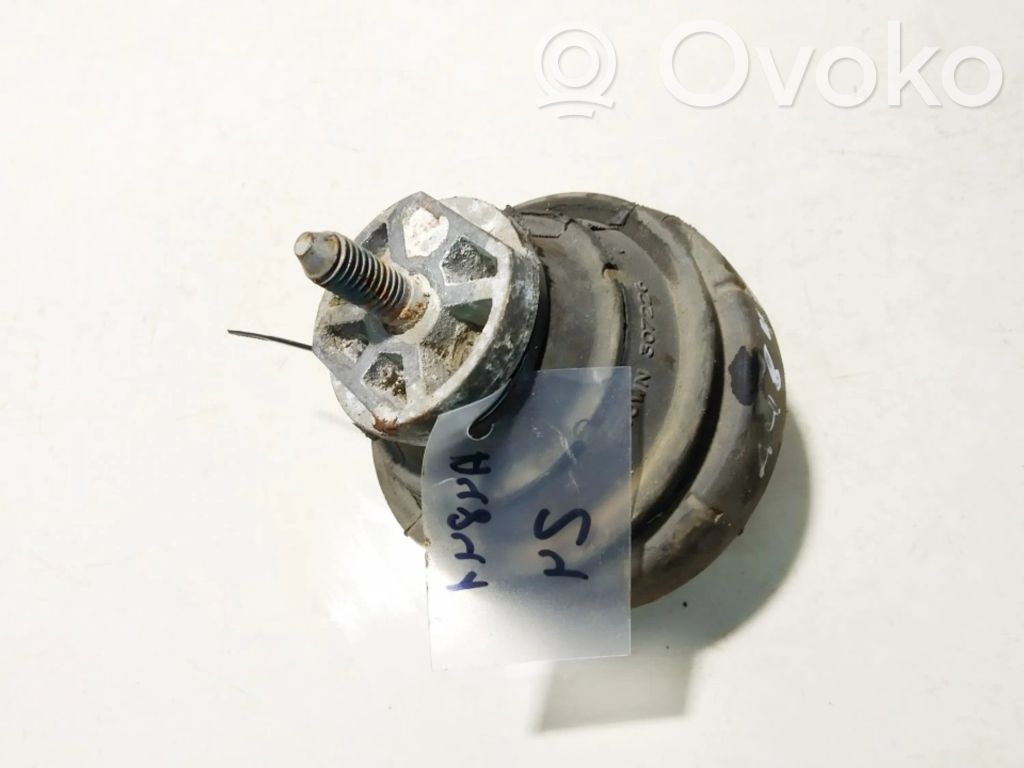 Engine mount bracket   307226,307226