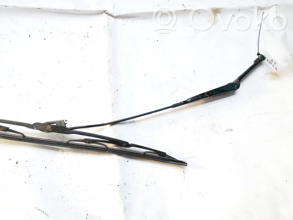 Wischerarm vorne   8D1955407A,8D1955407A